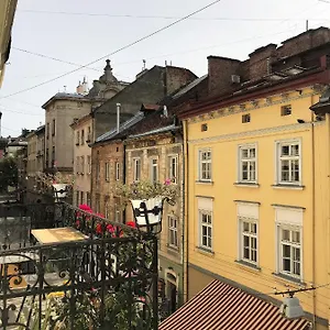  Апартаменты центр площа ринок Украина